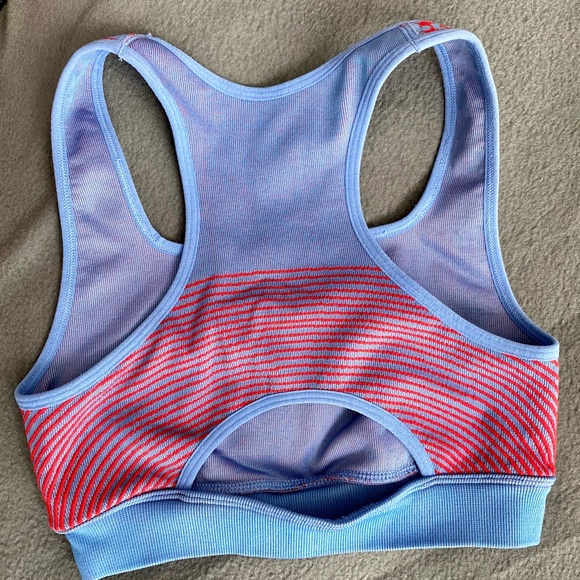 Fabletics Sports Bra - Picture 2 of 2
